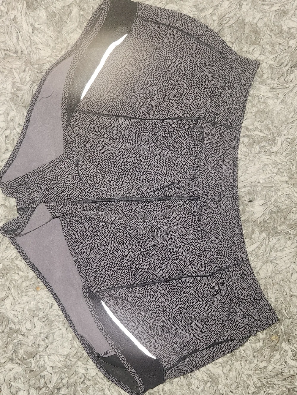 Lululemon Hotty Hot Short II (2.5
